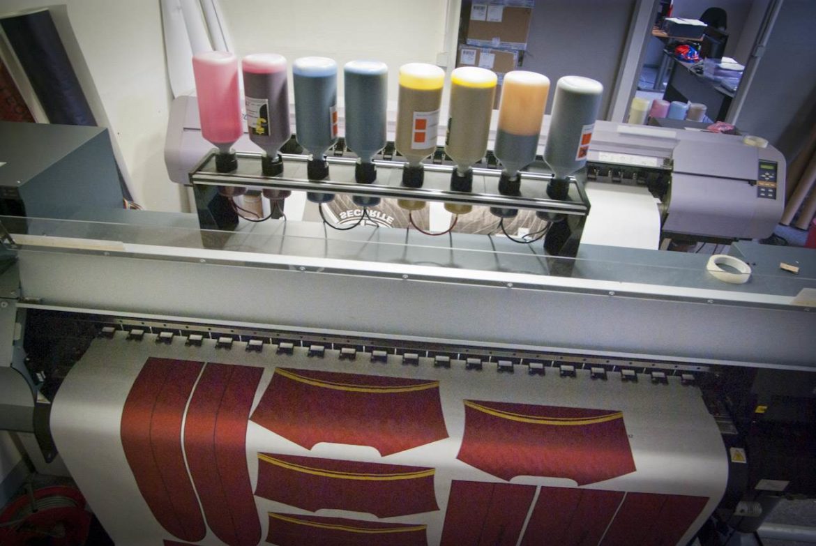 druk sublimacyjny na tkaninach, sublimacja nadruk, nadruki sublimacyjne (1) Skuteczne kampanie reklamowe z nadrukami sublimacyjnymi